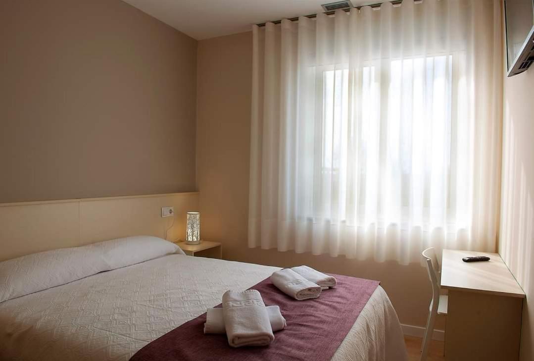 Hotel La Puerta De Arzúa Eksteriør bilde
